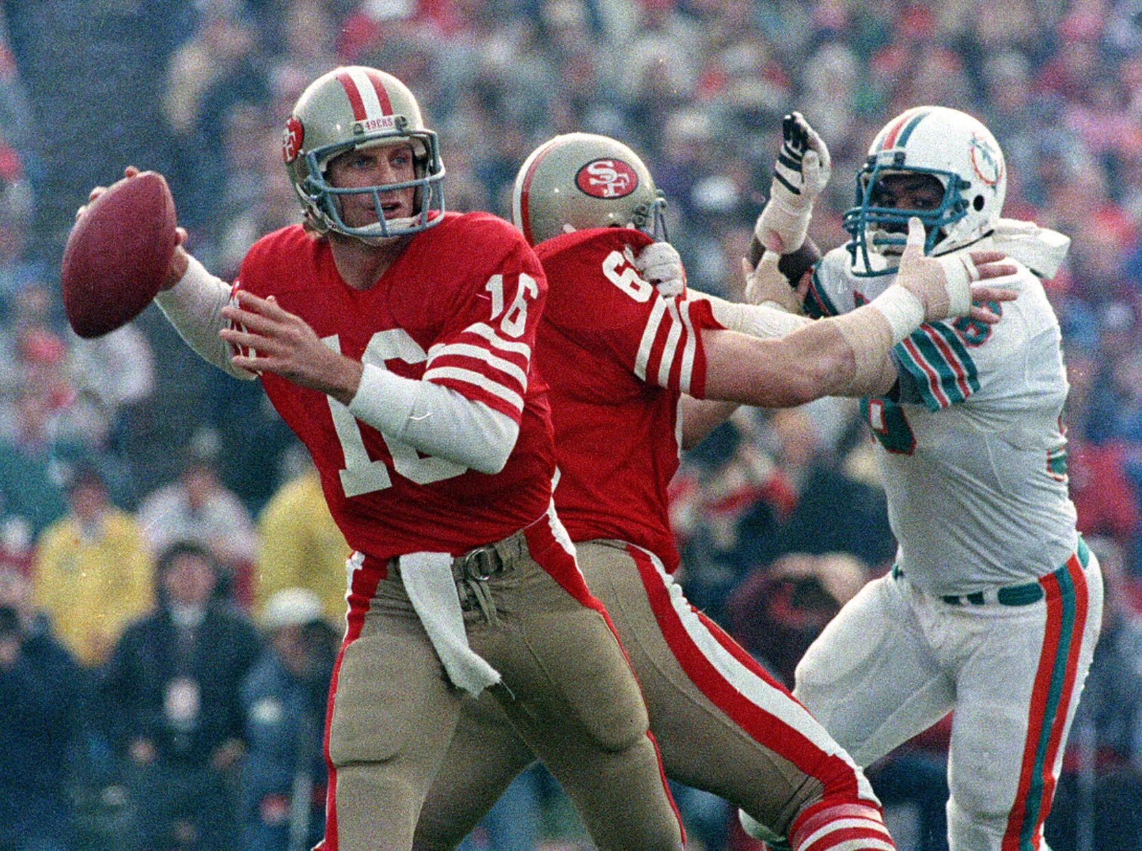 1985: Joe Montana, Roger Craig lead San Francisco 49ers over Miami Dolphins in Super Bowl
